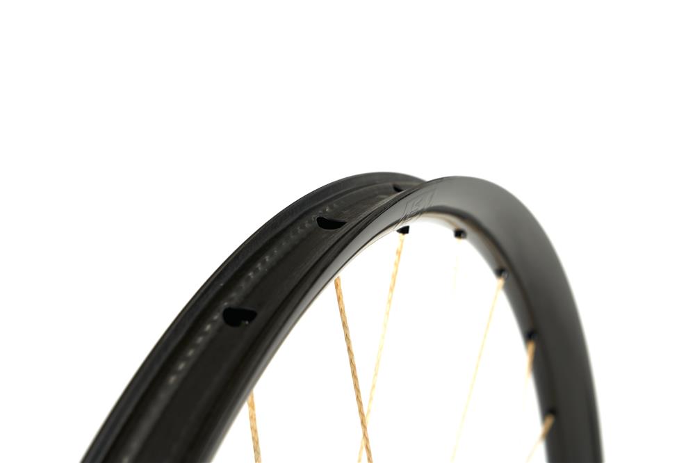 Duke-Ultralight-NONPlus 8.jpg